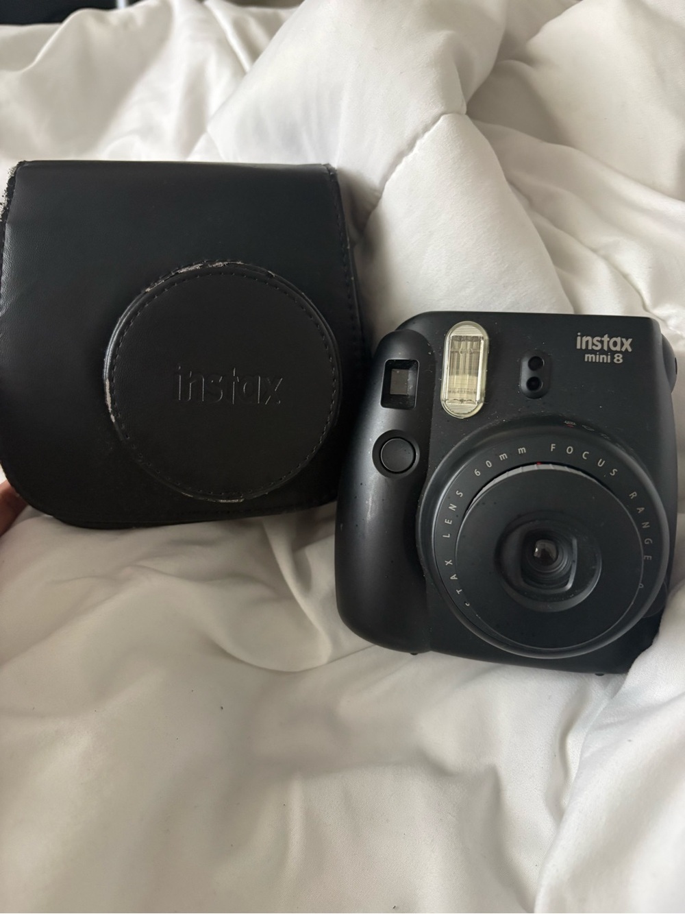 Fujifilm Instax Mini 8 Instant Camera in Black with Carry Case